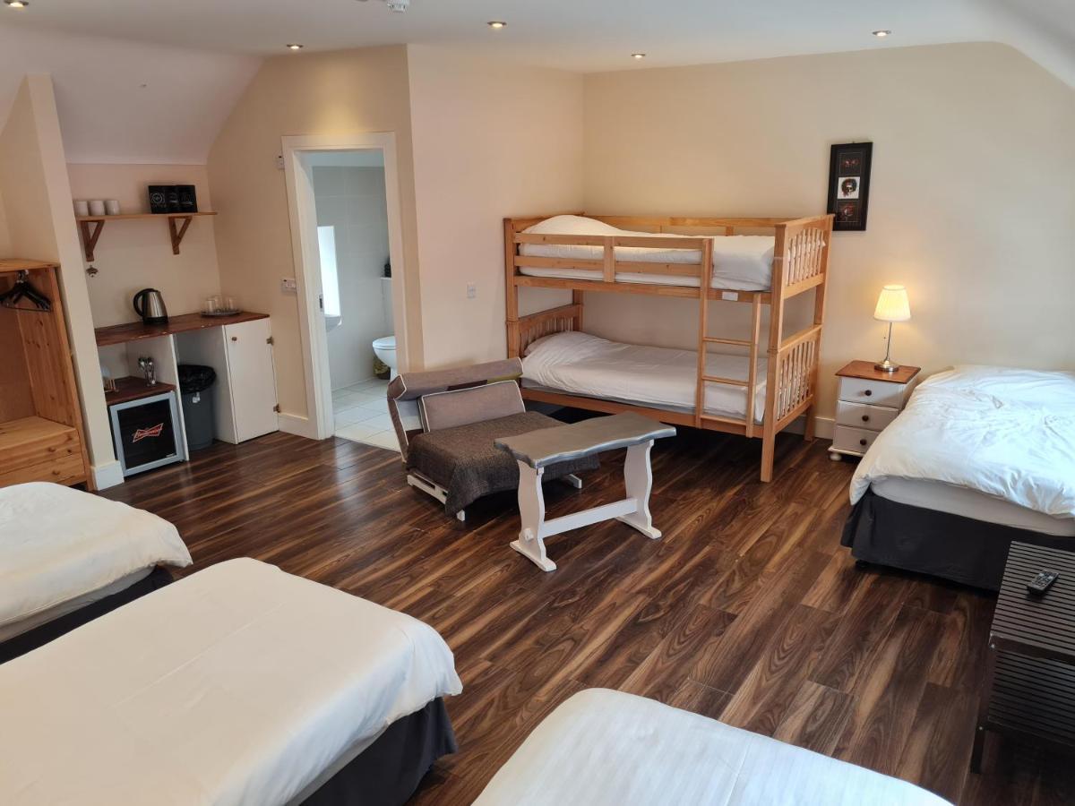 Ridge-Rock Accommodation Carrick-on-Shannon Bagian luar foto