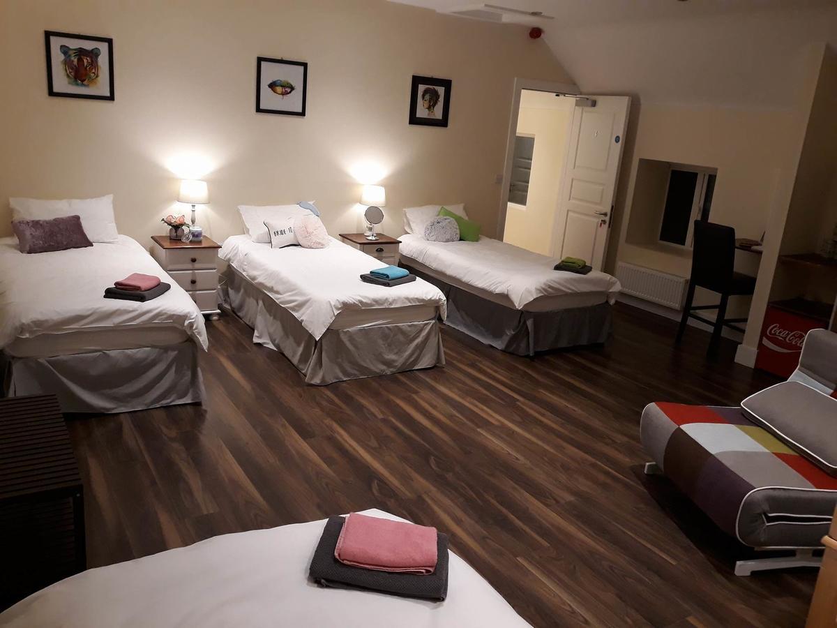 Ridge-Rock Accommodation Carrick-on-Shannon Bagian luar foto