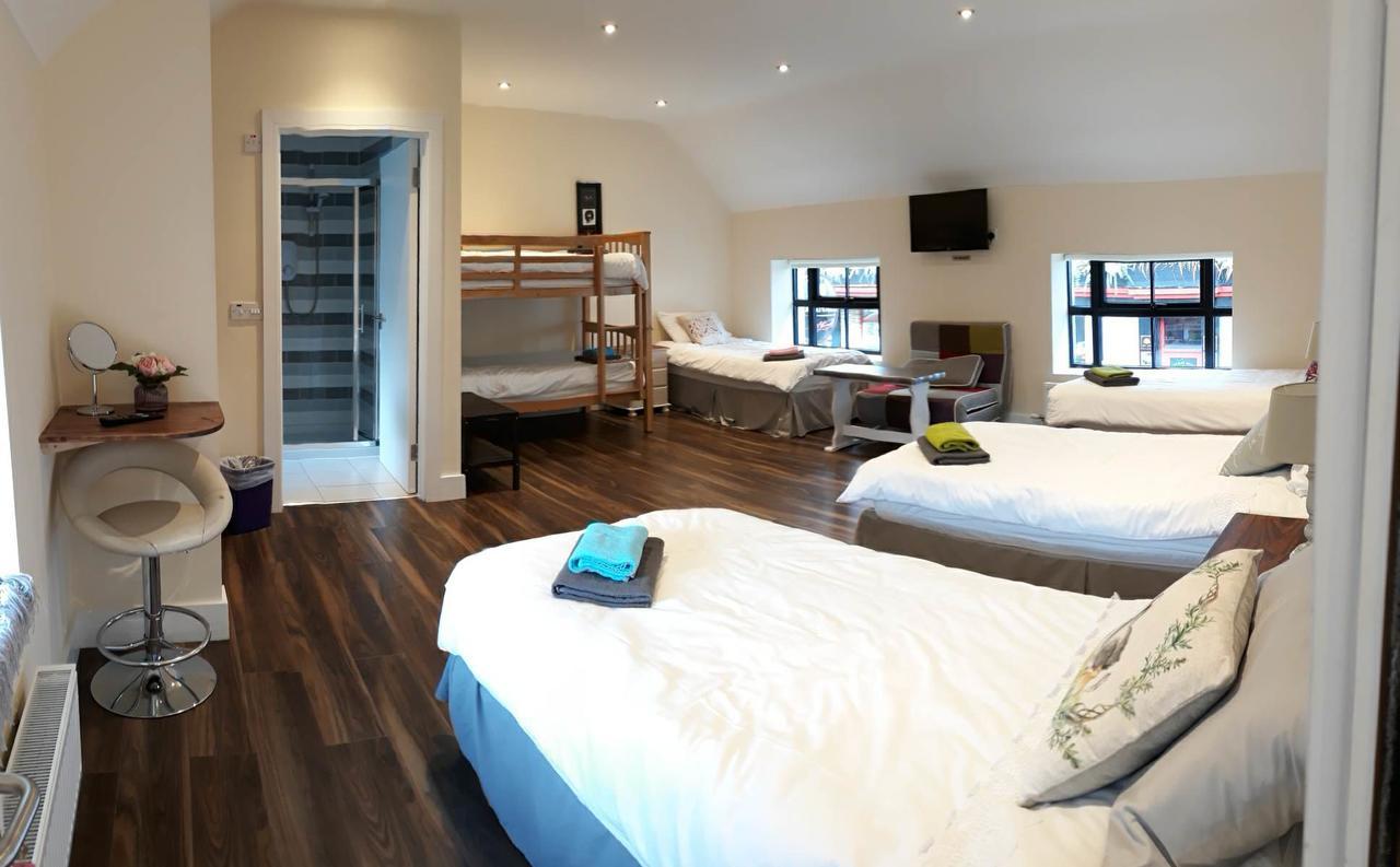 Ridge-Rock Accommodation Carrick-on-Shannon Bagian luar foto